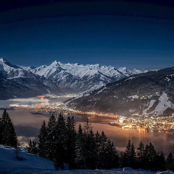 mitterbergblick-in-der-nacht---mitterberg-view-at-night-_c_-zell-am-see-kaprun-tourismus.600x600.jpg